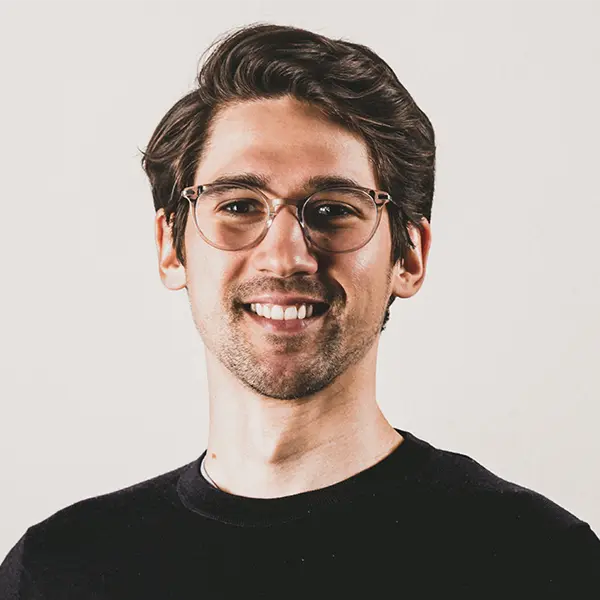 home-3-author2.webp home-3-author2.webp